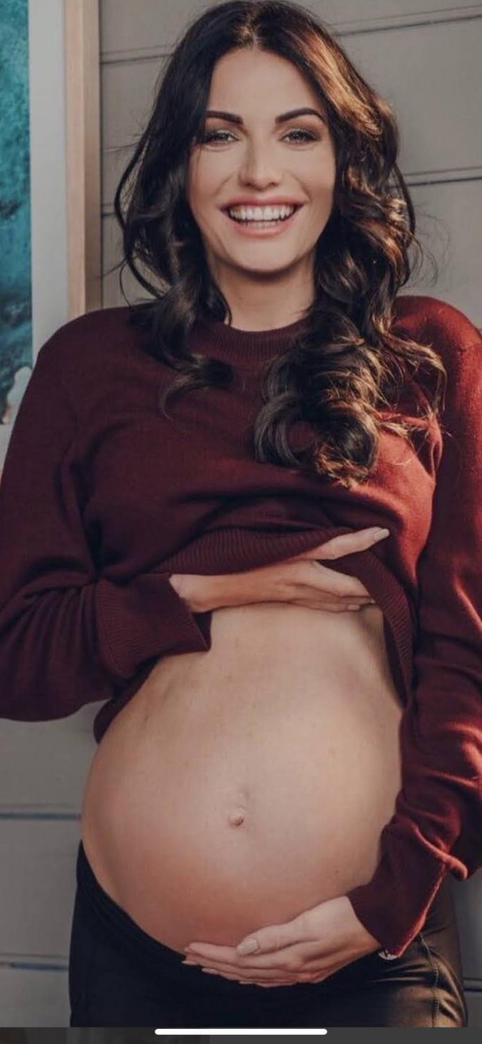 Random Pregnant Hoes 6 #XDM5fQws