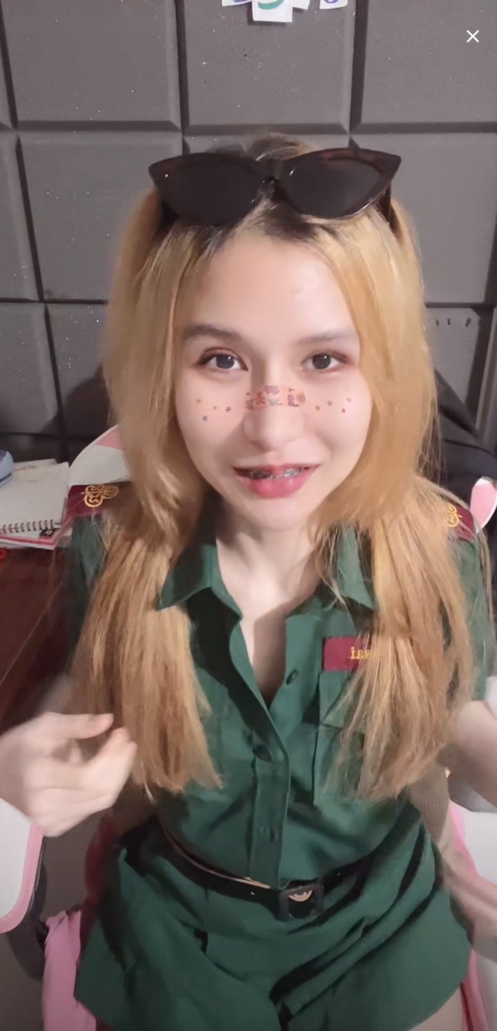 Screenshot_20240121_125929_BIGO LIVE #chqa7M9e