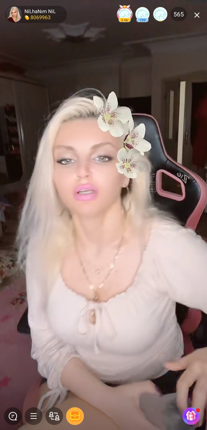Screenshot_20240121_125929_BIGO LIVE #luXbMyep