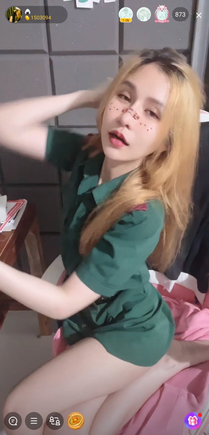 Screenshot_20240121_125929_BIGO LIVE #xo6yA2qU