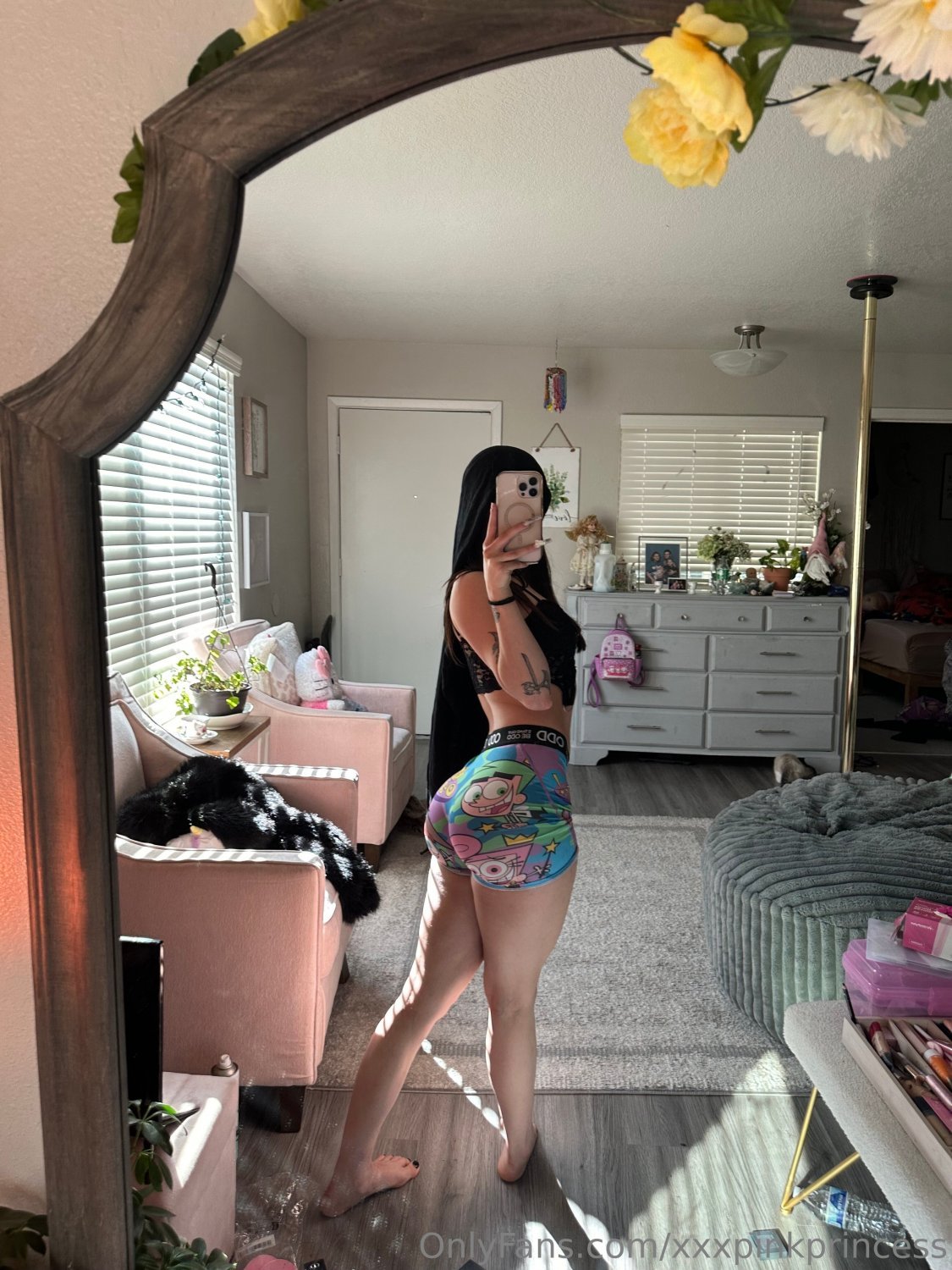 BubbleButt Goth Slut #K1txRFgh