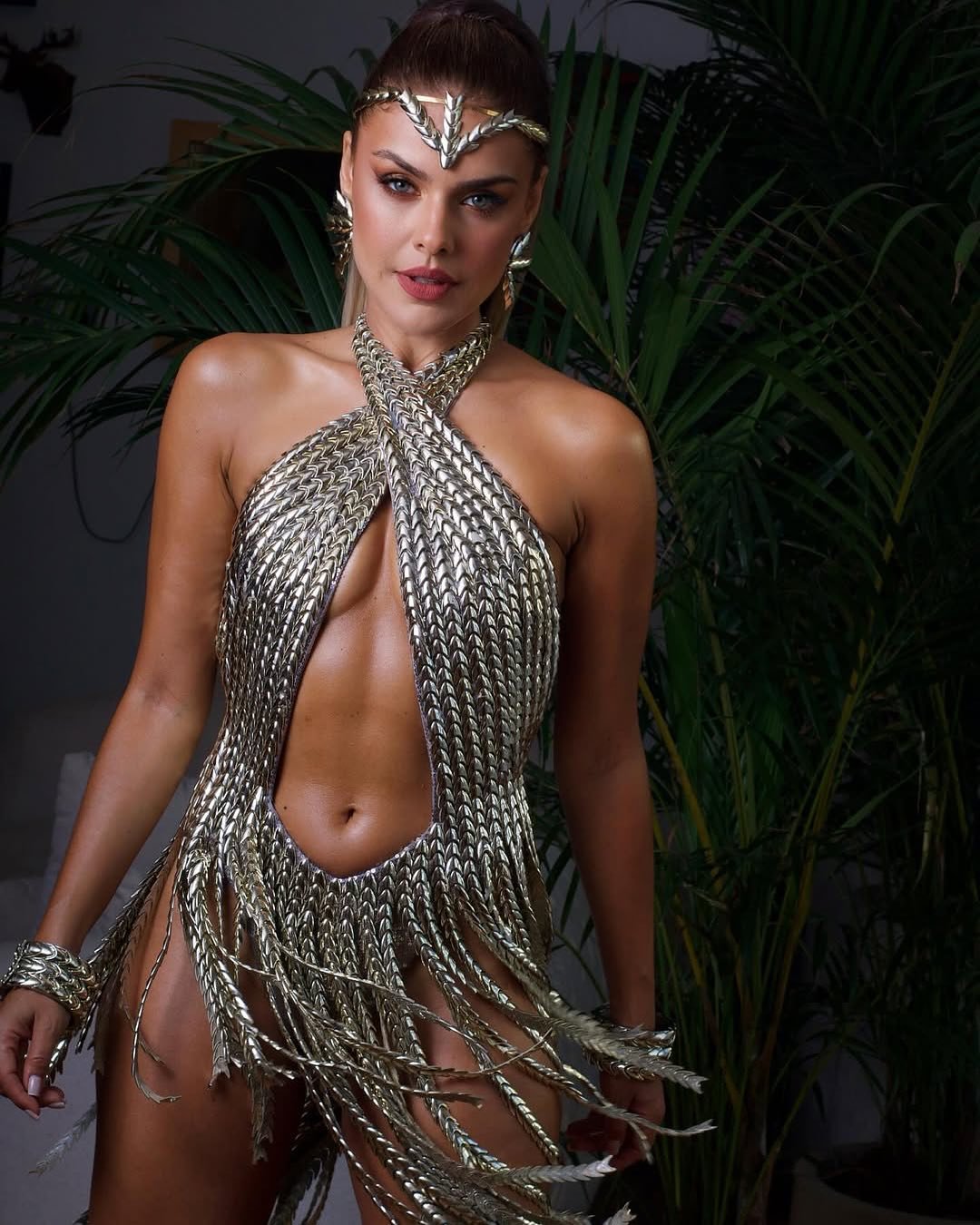 Paloma Bernardi #vFALE86n