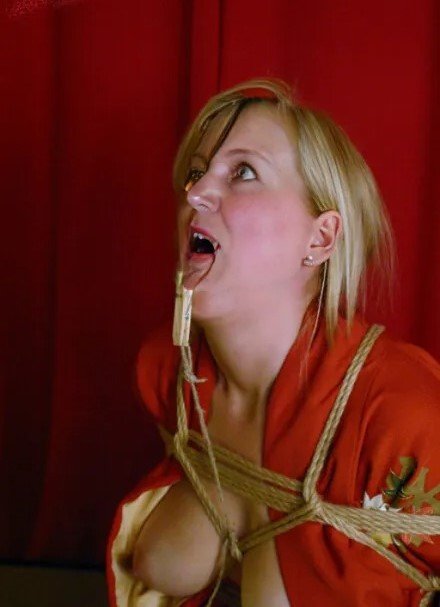 BDSM webwhore in red #OBcvdaFC