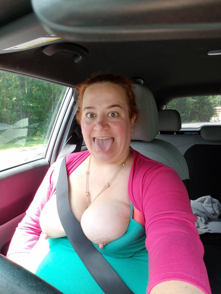 Fat milf Krys likes to show off and masturbate #tlSGMtnO