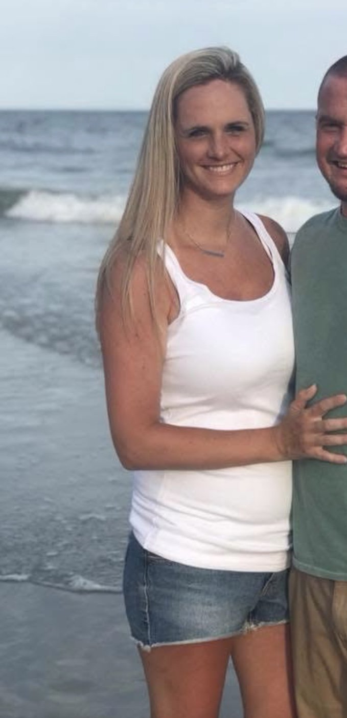 Flashback to when China got a little up close & personal on the infamous “bus” for spring break #UAJSuIxr