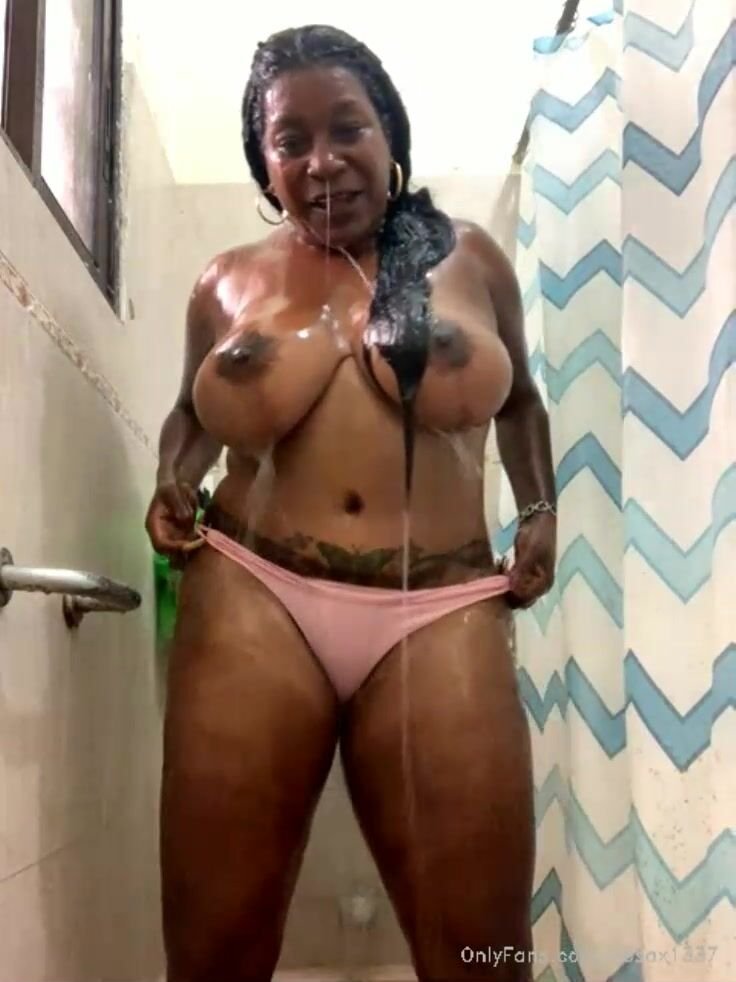 xiomara britos #Agl8BH3Z